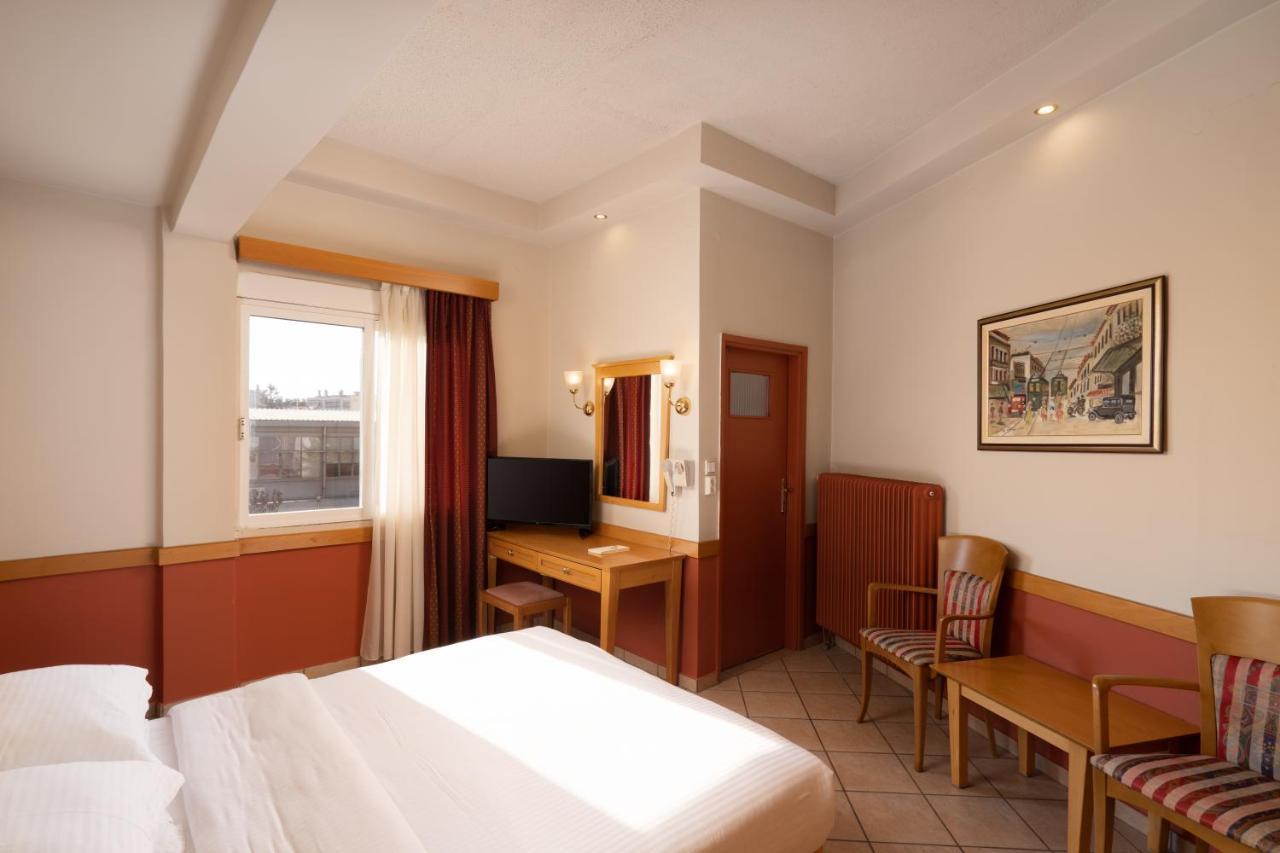Hotel Ntinas Трикала Экстерьер фото